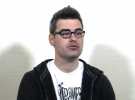 Développeur de jeux, Artiste envié ou Cousin attardé de l'IT ?