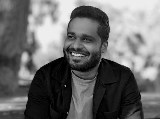 infoq.com - Balakrishnan Ramdoss - Designing Fast, Delightful UX With LLMs for Mobile Frontends